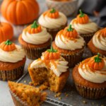 pumpkin-patch-cupcakes-festive-pumpkin-halloween-cupcakesj